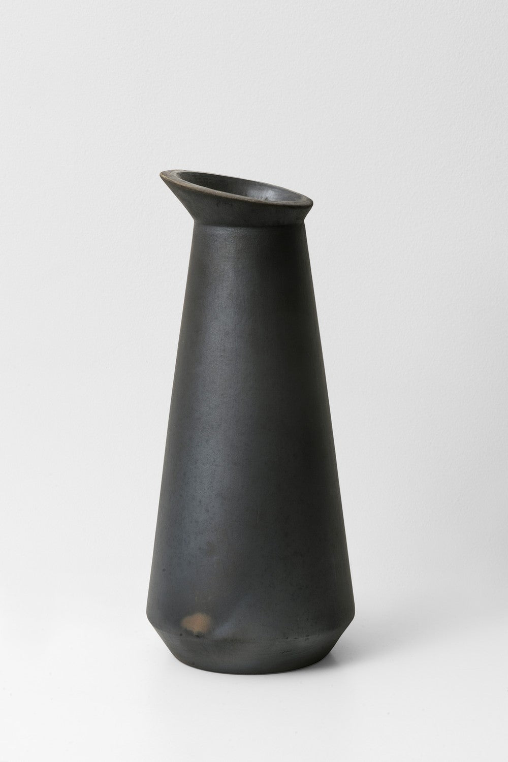Vase|Black